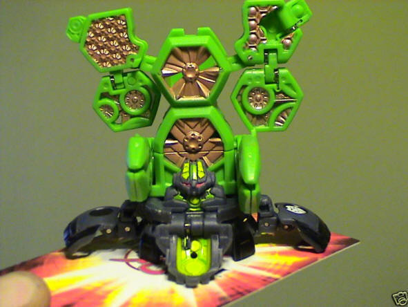 BAKUGAN SEASON 3 GUNDALIAN INVADERS 80G WEAPON PACK!